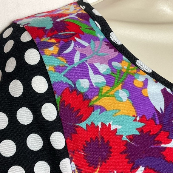 LuLaRoe Floral w/Polka Dot Sleeves - Purple Multi *Coupon - Picture 3 of 11